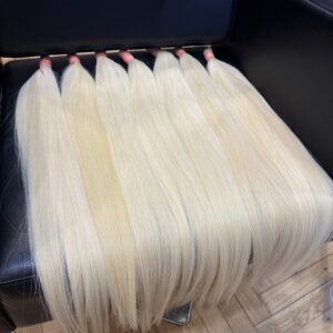 Středoevropské blond vlasy